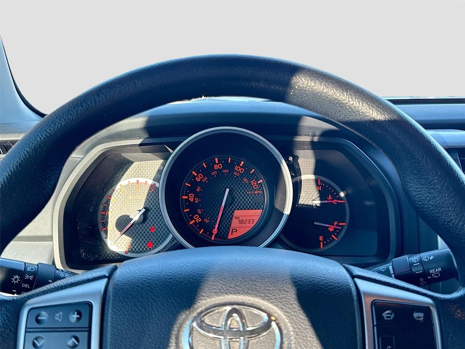2011 Toyota 4Runner 5th Gen - Image 11 of 21
