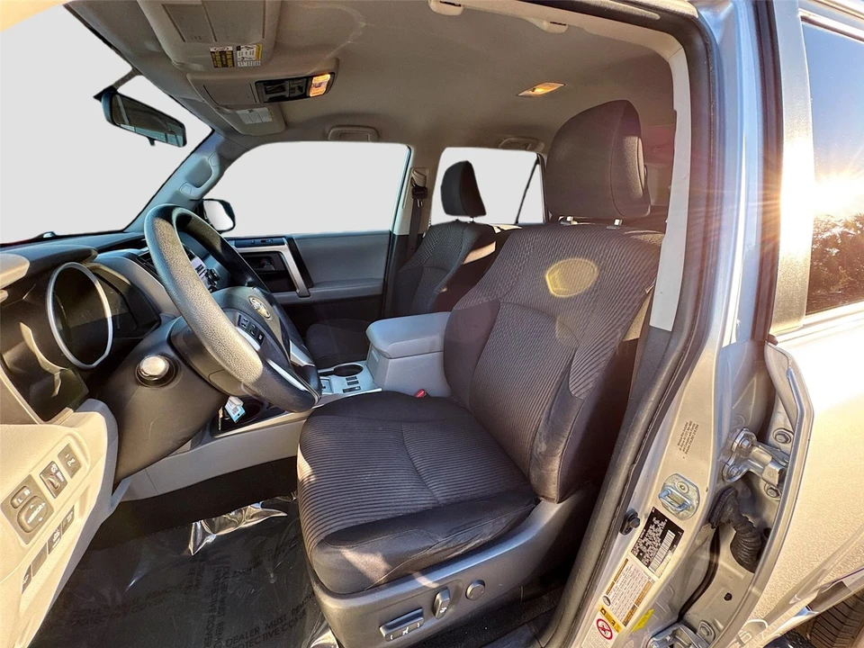 2011 Toyota 4Runner 5th Gen - Image 17 of 21