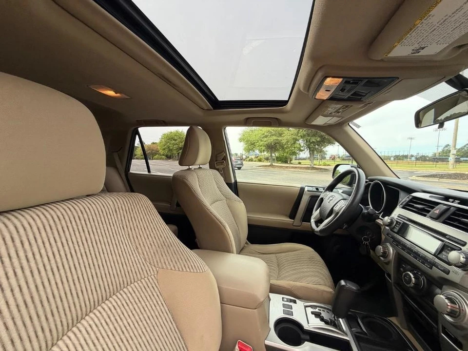 2011 Toyota 4Runner 5th Gen - Image 18 of 23