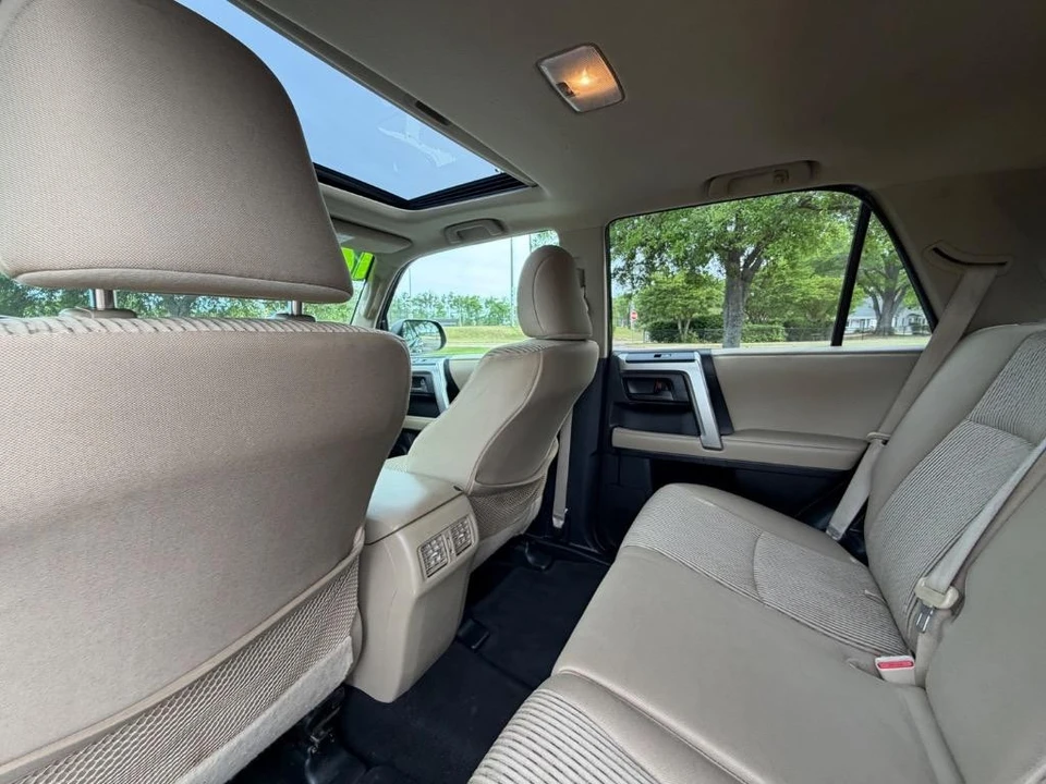 2011 Toyota 4Runner 5th Gen - Image 13 of 23
