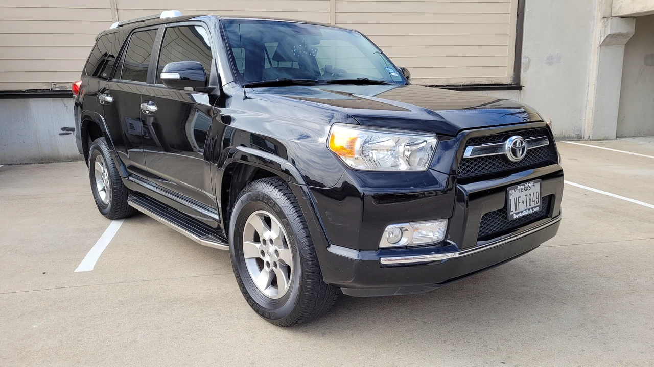 2011 Toyota 4Runner 5th Gen - Image 10 of 12