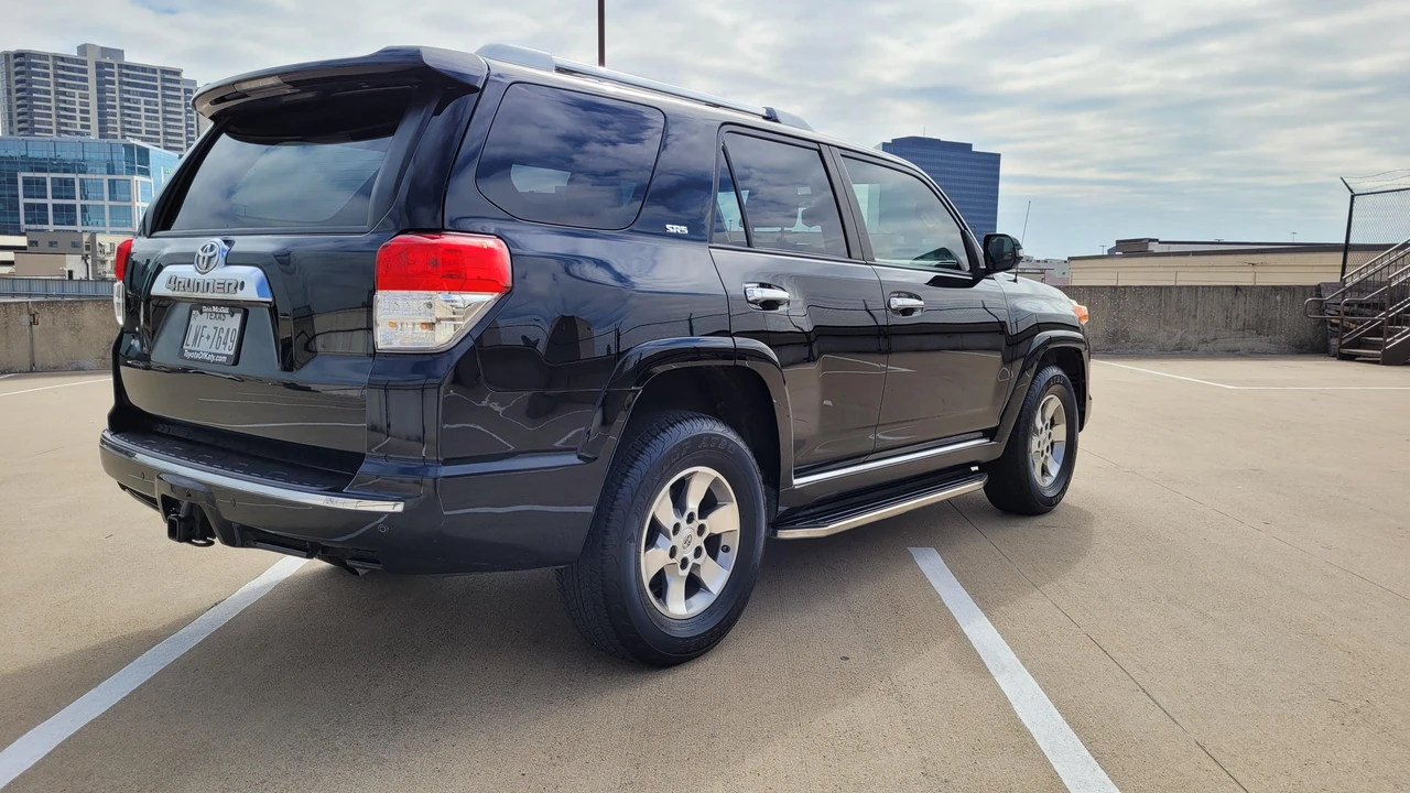 2011 Toyota 4Runner 5th Gen - Image 8 of 12