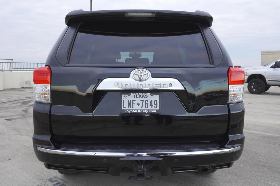 2011 Toyota 4Runner 5th Gen - Image 5 of 12