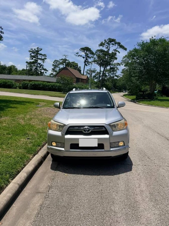 2011 Toyota 4Runner 5th Gen - Image 2 of 4