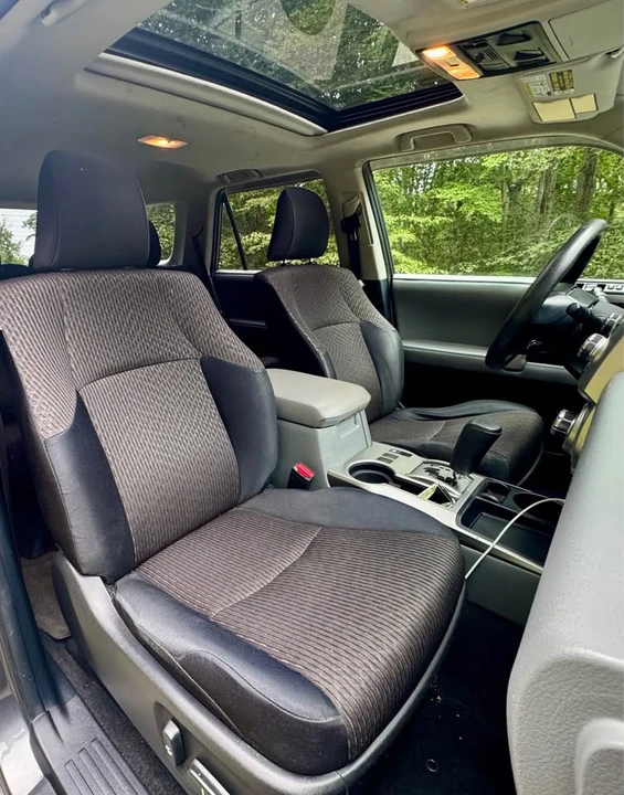 2011 Toyota 4Runner 5th Gen - Image 9 of 19