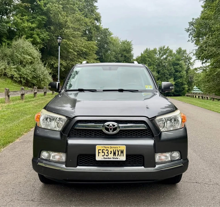 2011 Toyota 4Runner 5th Gen - Image 3 of 19