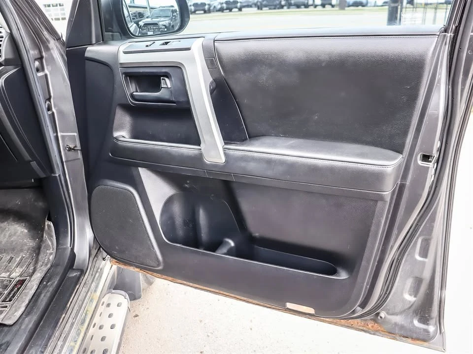 2011 Toyota 4Runner 5th Gen - Image 15 of 18