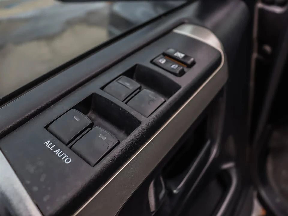 2011 Toyota 4Runner 5th Gen - Image 14 of 18