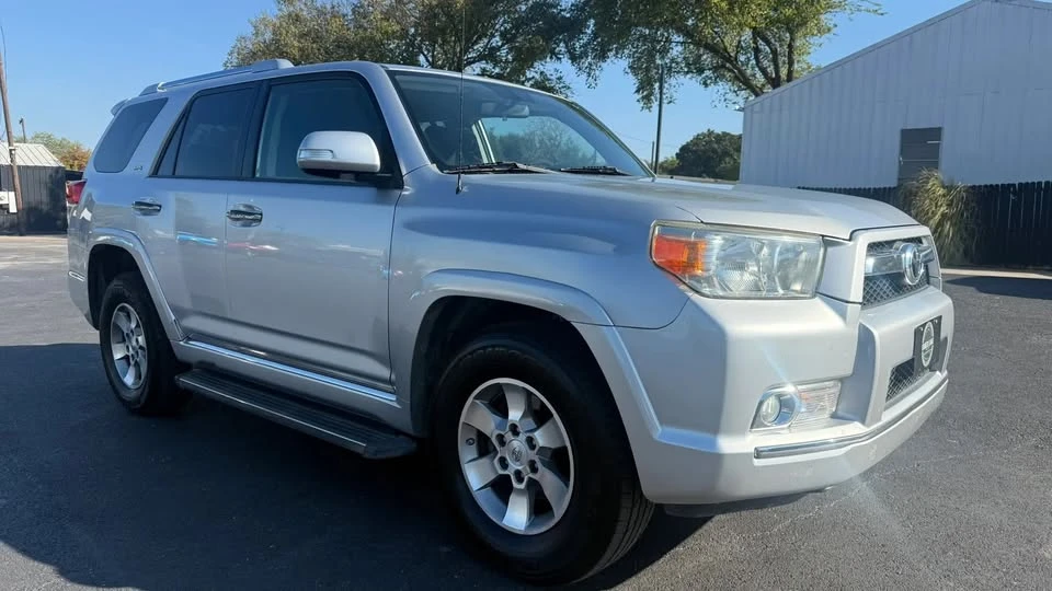 2011 Toyota 4Runner 5th Gen - Image 3 of 16