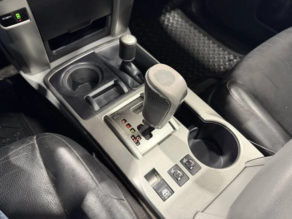 2011 Toyota 4Runner 5th Gen - Image 19 of 20