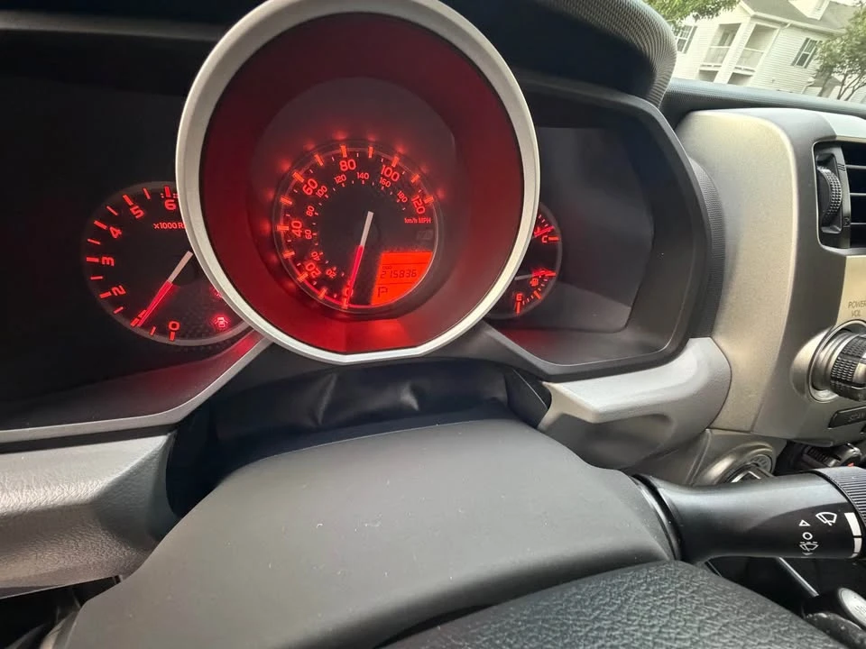 2011 Toyota 4Runner 5th Gen - Image 6 of 13