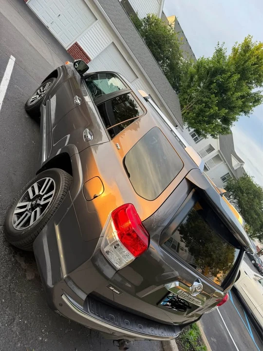 2011 Toyota 4Runner 5th Gen - Image 11 of 13