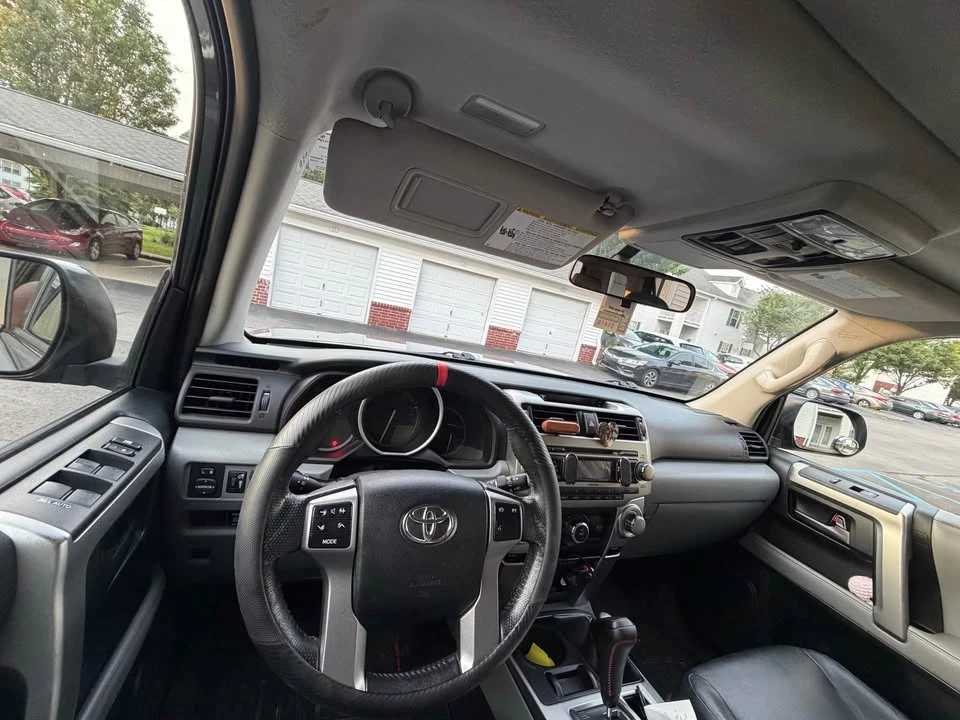 2011 Toyota 4Runner 5th Gen - Image 8 of 13