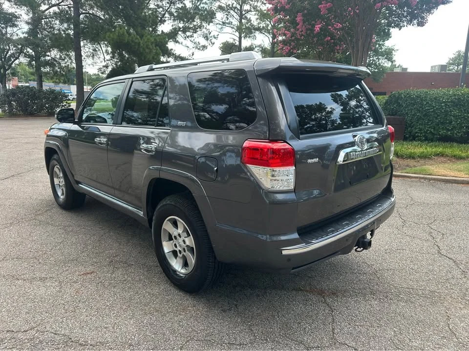 2011 Toyota 4Runner 5th Gen - Image 6 of 11