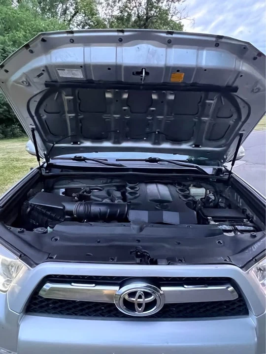 2011 Toyota 4Runner 5th Gen - Image 7 of 12