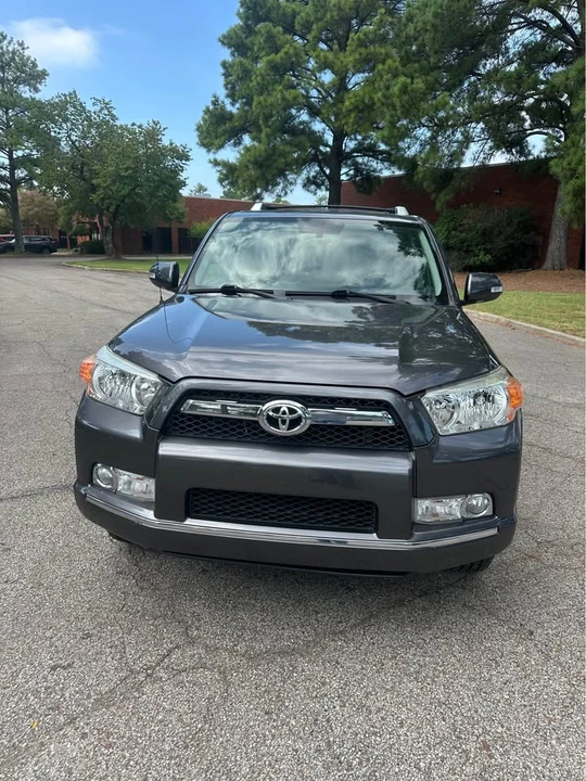 2011 Toyota 4Runner 5th Gen - Image 2 of 11