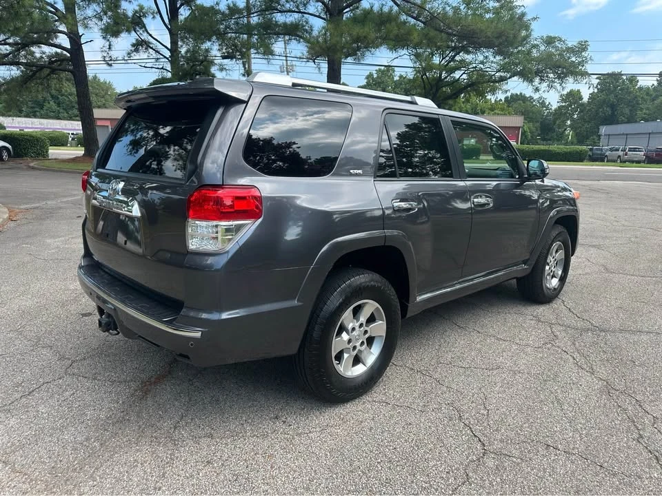 2011 Toyota 4Runner 5th Gen - Image 4 of 11
