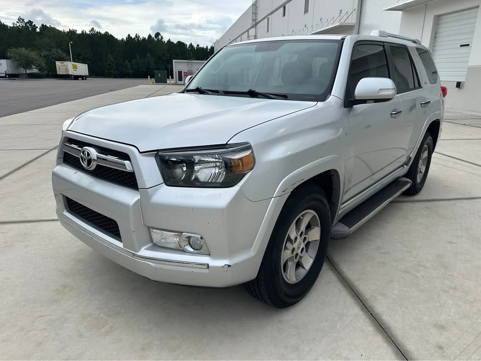 2011 Toyota 4Runner 5th Gen - Image 3 of 18