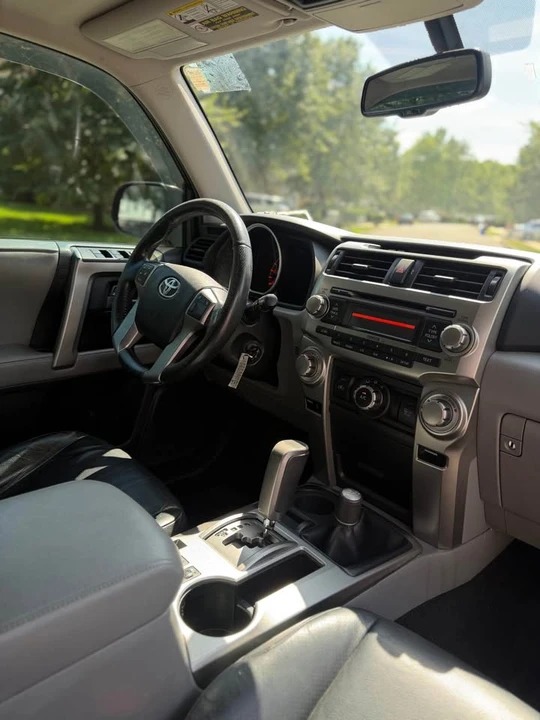 2011 Toyota 4Runner 5th Gen - Image 10 of 14