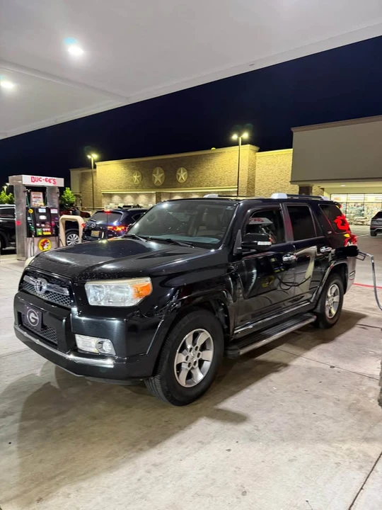 2011 Toyota 4Runner 5th Gen - Image 6 of 12