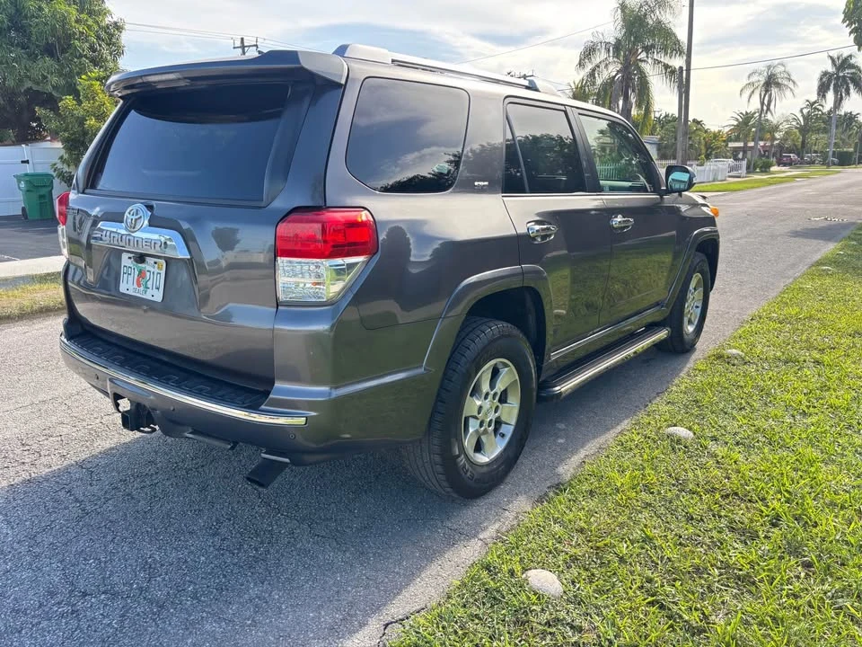 2011 Toyota 4Runner 5th Gen - Image 4 of 9