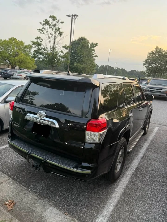2011 Toyota 4Runner 5th Gen - Image 5 of 12