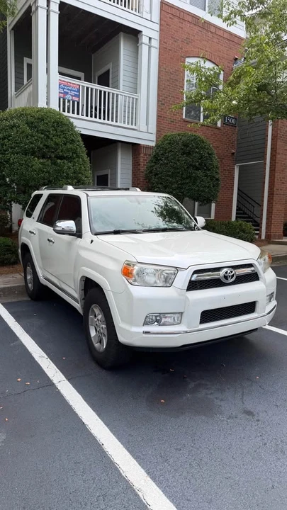 2011 Toyota 4Runner 5th Gen - Image 2 of 11