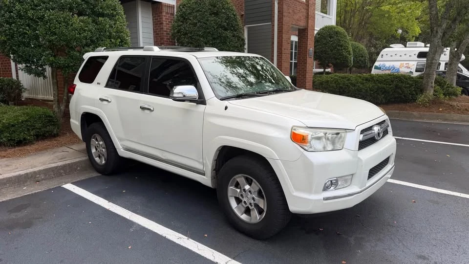 2011 Toyota 4Runner 5th Gen - Image 4 of 11
