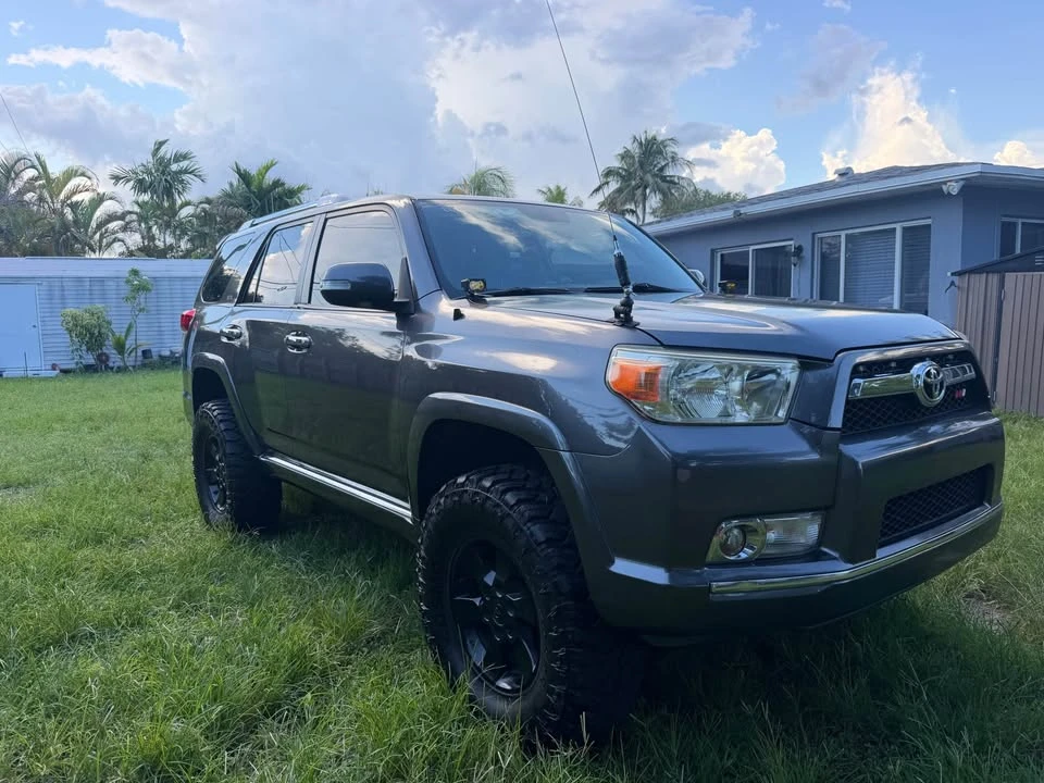2011 Toyota 4Runner 5th Gen - Image 3 of 20