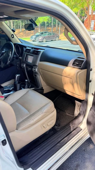2011 Toyota 4Runner 5th Gen - Image 10 of 11
