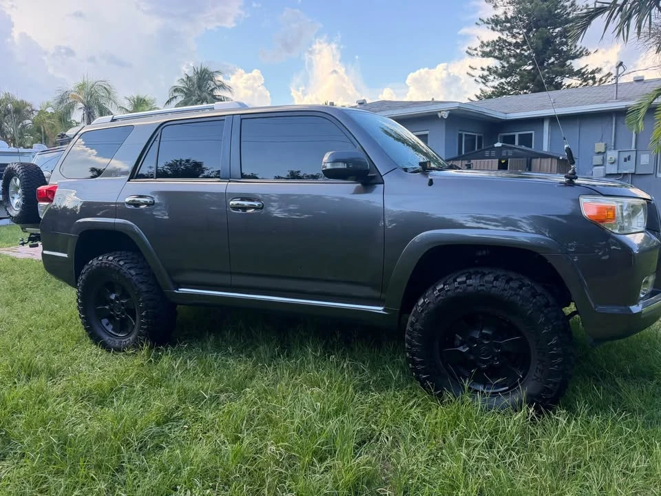 2011 Toyota 4Runner 5th Gen - Image 4 of 20