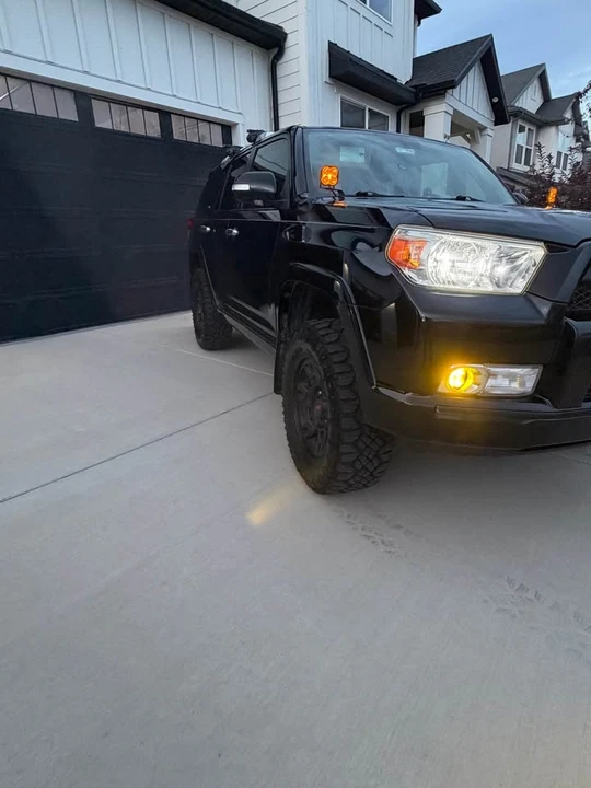 2011 Toyota 4Runner 5th Gen - Image 3 of 17