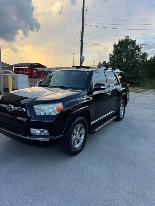 2011 Toyota 4Runner 5th Gen - Image 5 of 12