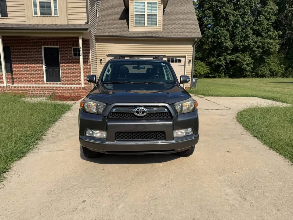 2011 Toyota 4Runner 5th Gen - Image 4 of 16