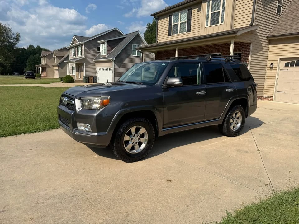 2011 Toyota 4Runner 5th Gen - Image 3 of 16