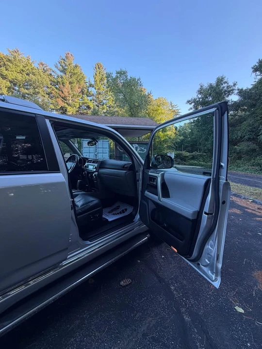 2011 Toyota 4Runner 5th Gen - Image 11 of 19