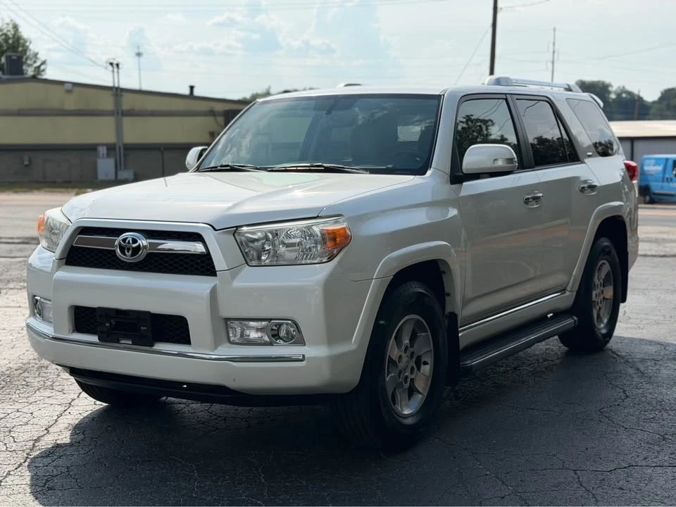 2011 Toyota 4Runner 5th Gen - Image 3 of 11