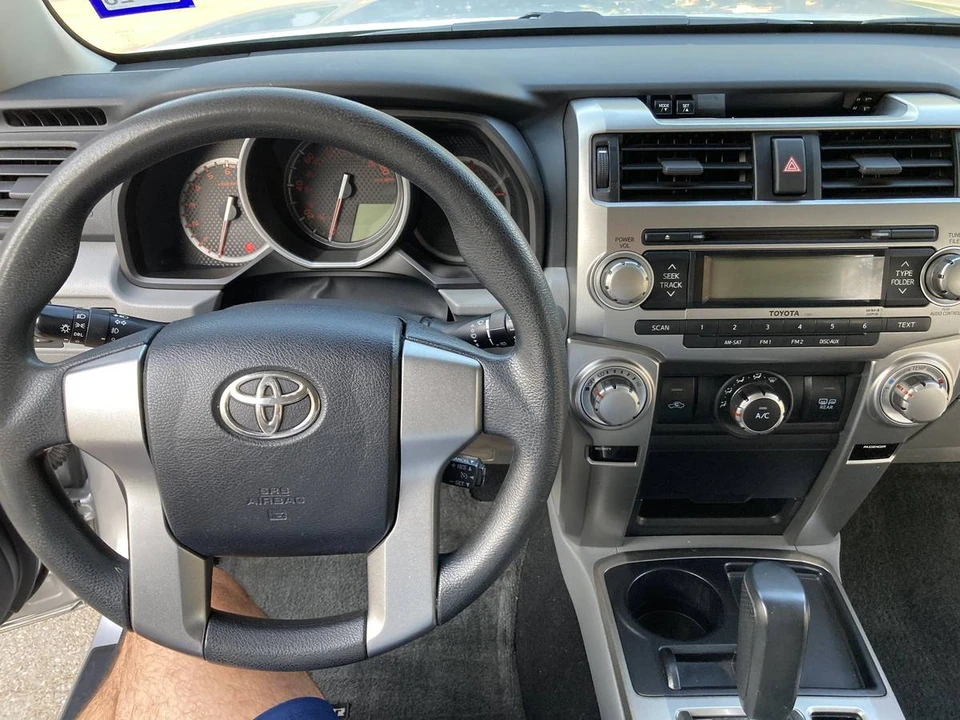 2011 Toyota 4Runner 5th Gen - Image 8 of 24