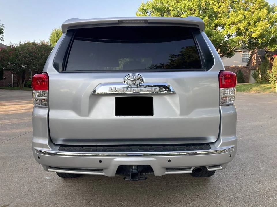 2011 Toyota 4Runner 5th Gen - Image 6 of 24