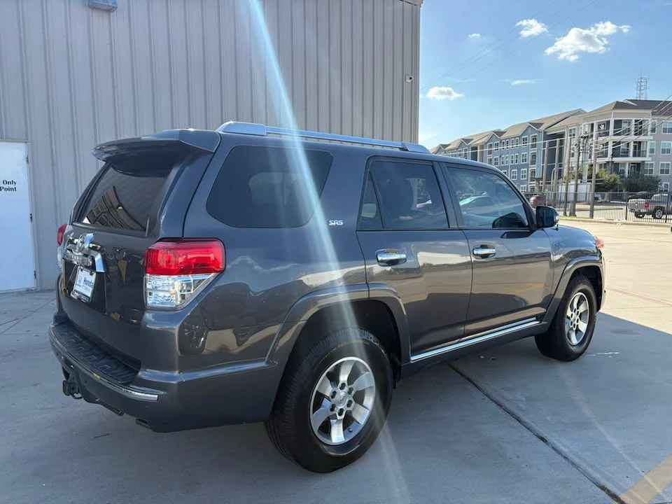 2011 Toyota 4Runner 5th Gen - Image 6 of 20