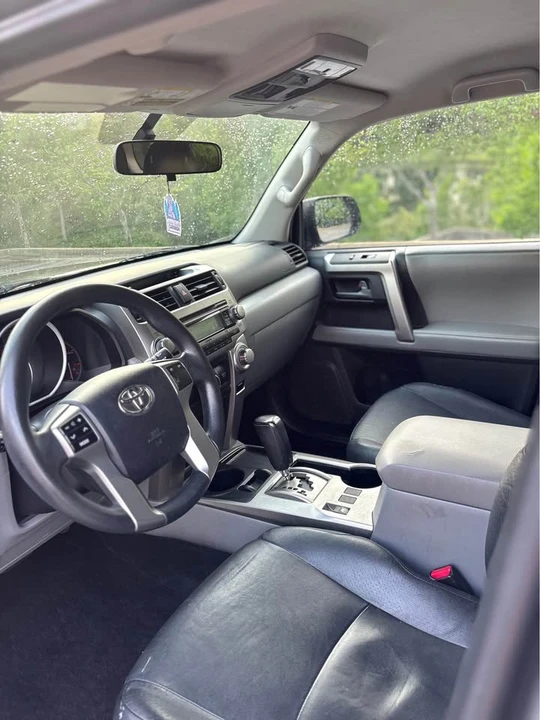 2011 Toyota 4Runner 5th Gen - Image 9 of 18