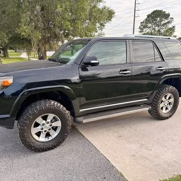 2011 Toyota 4Runner SR5 Sport Utility 2D