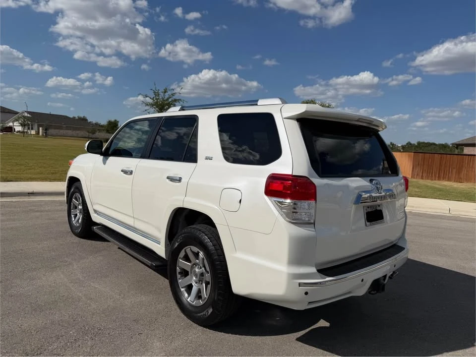 2011 Toyota 4Runner 5th Gen - Image 10 of 11