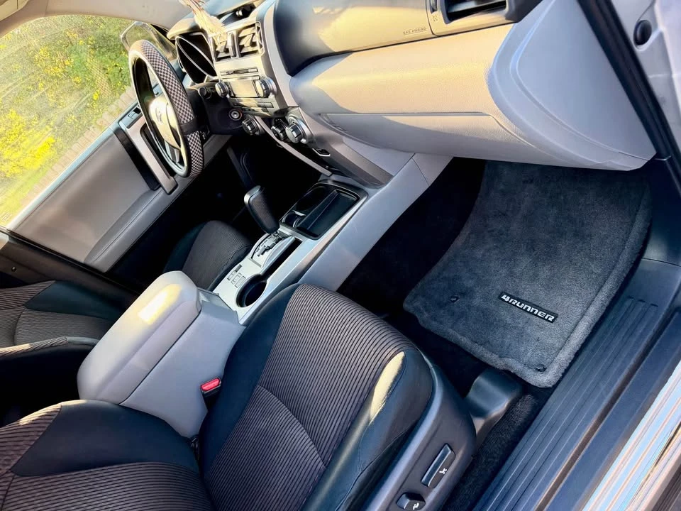 2011 Toyota 4Runner 5th Gen - Image 6 of 9