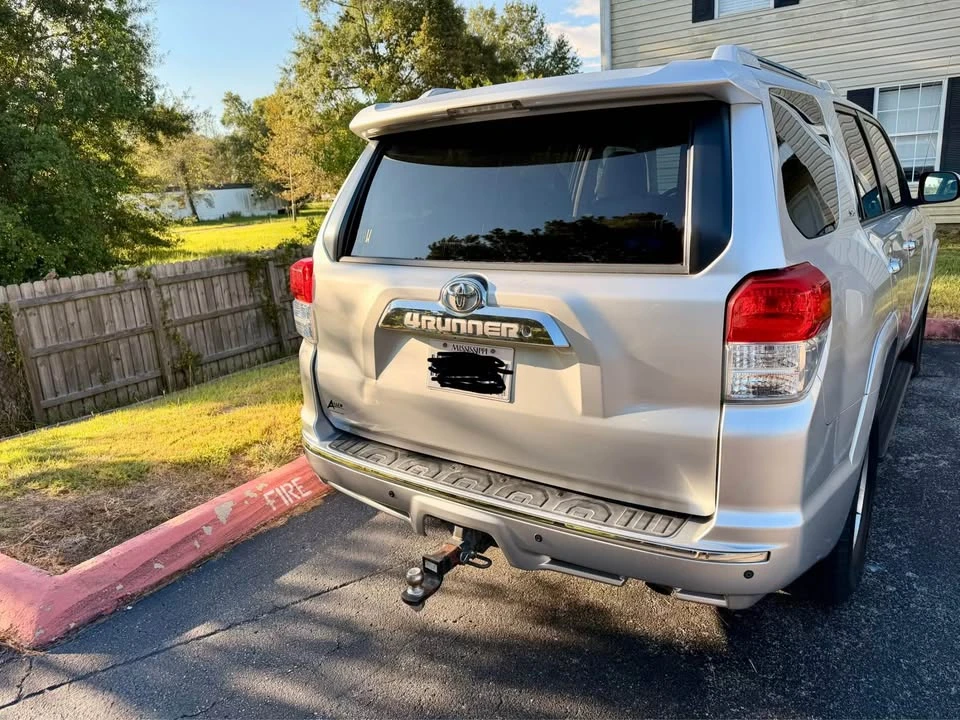 2011 Toyota 4Runner 5th Gen - Image 4 of 9