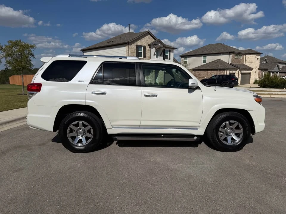 2011 Toyota 4Runner 5th Gen - Image 7 of 11