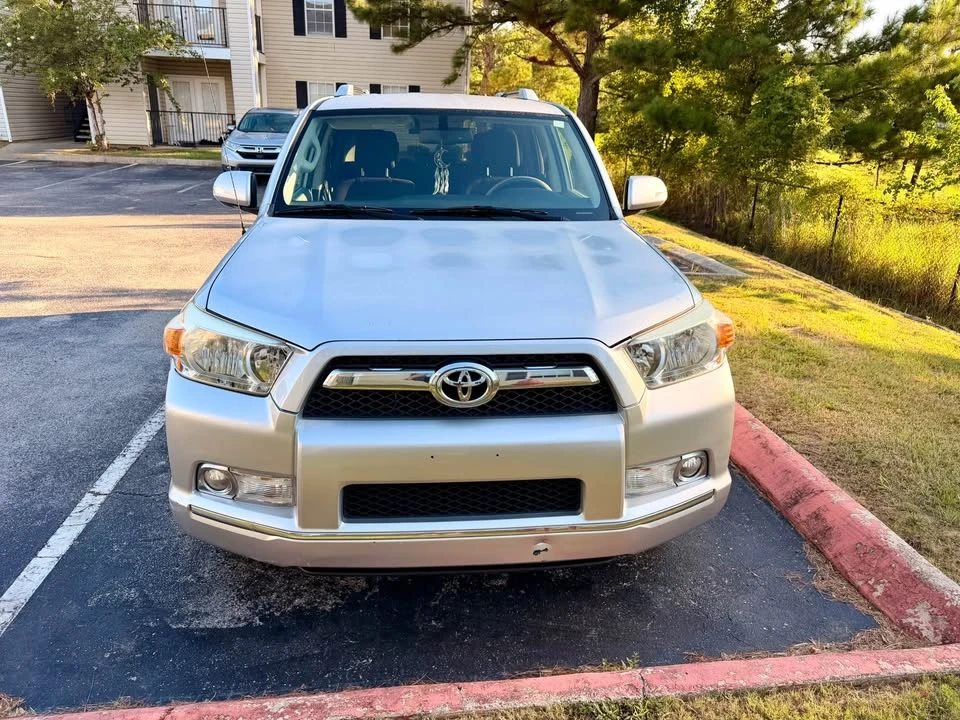 2011 Toyota 4Runner 5th Gen - Image 2 of 9