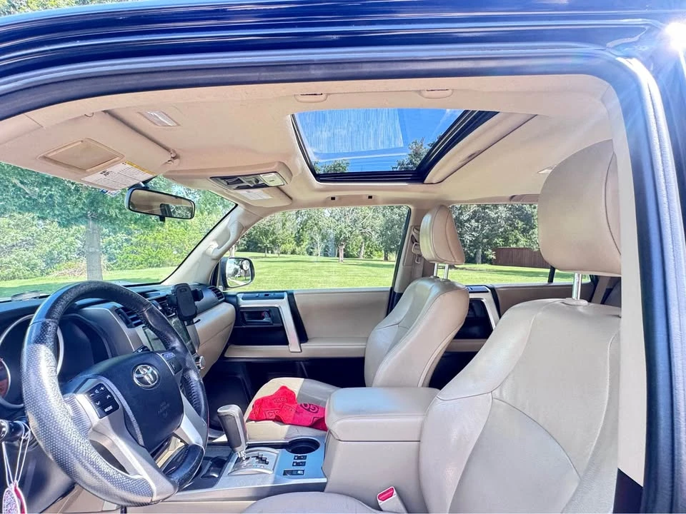 2011 Toyota 4Runner 5th Gen - Image 12 of 13