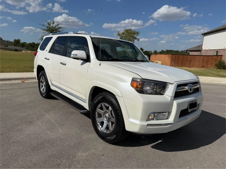 2011 Toyota 4Runner 5th Gen - Image 5 of 11