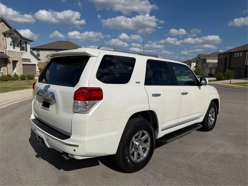 2011 Toyota 4Runner 5th Gen - Image 9 of 11